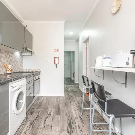 Guestready - Practical 1 Bdr Appt Near The Beach! Lisbona