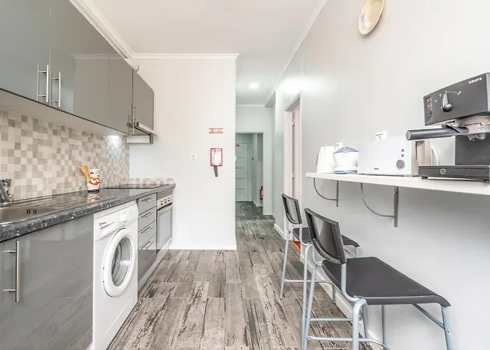Guestready - Practical 1 Bdr Appt Near The Beach! Lisbona